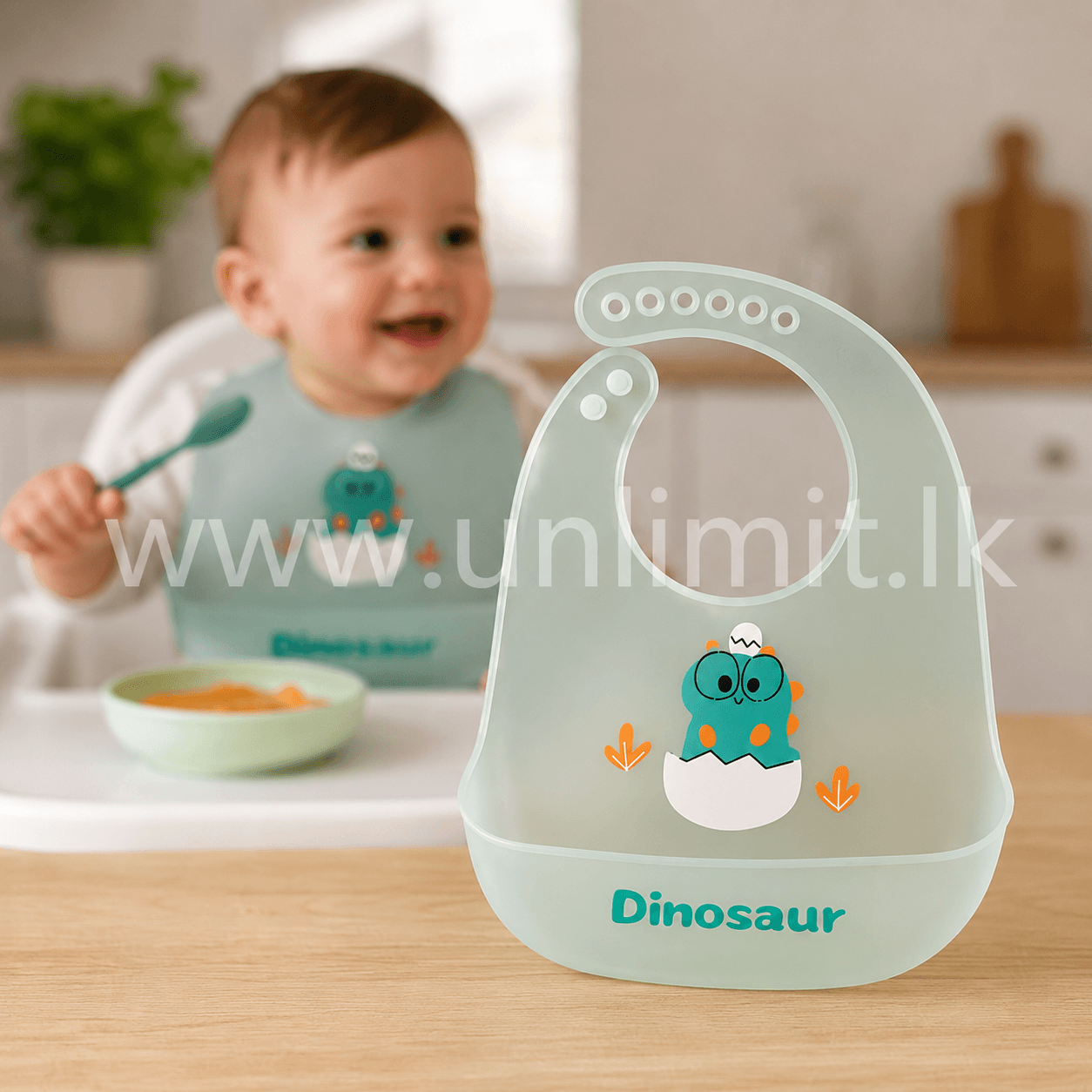 Food Grade Silicone Baby Bib With Food Catcher Pocket UL-4700