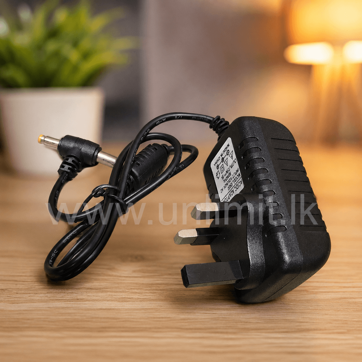 XF Power Adapter - Auto Adjustable
